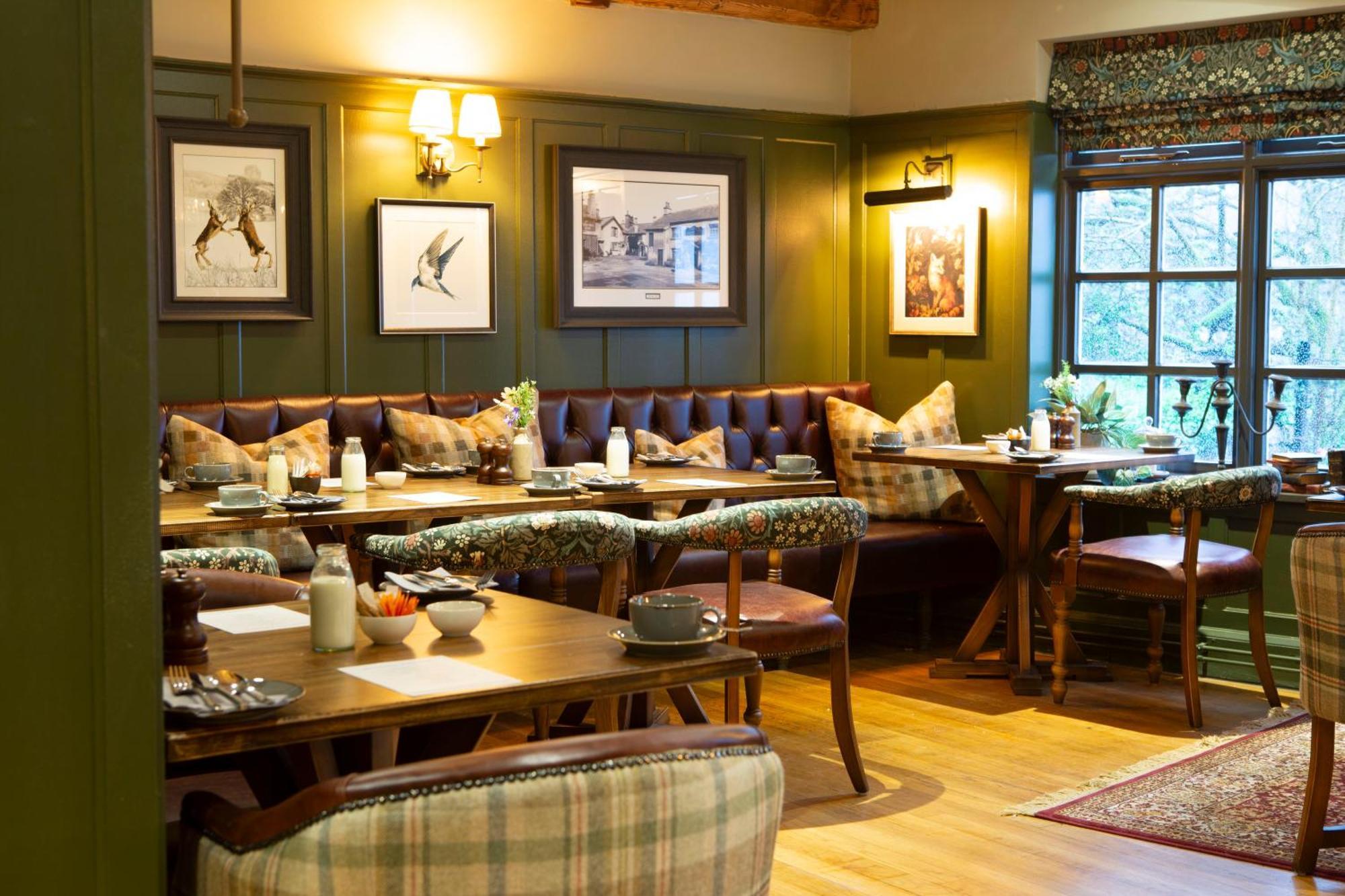 Queens Head & Restaurant 4*