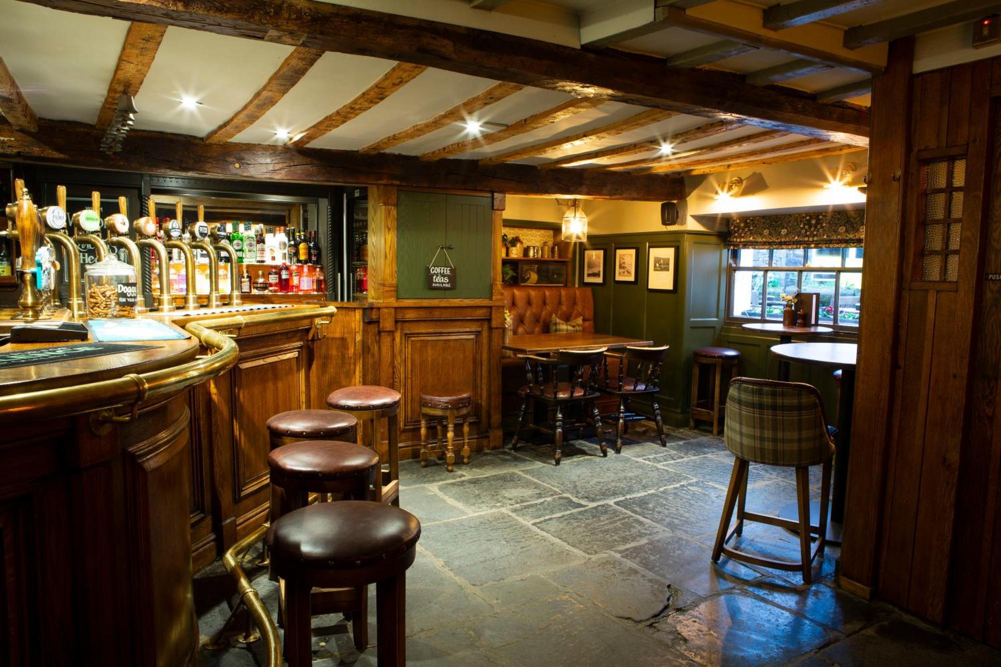 Queens Head & Restaurant
